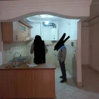 کابینت و سینک و هود و شیرالات کامل.