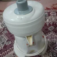 آب هویج گیری تمیز