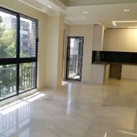 شمال مرزداران ۱۷۵متر فول امکانات دو پارکینگ سندی