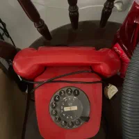 تلفن قدیمی رومیزی
