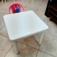 میز و صندلی کودک