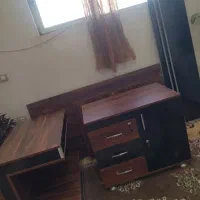 میز اداری در ارسنجان