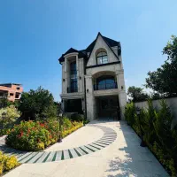 کاخ-ویلا-استخرداخلی-دار-زیبا