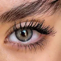 لنز چشم سلنا