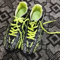 کتونی فوتبال چمن