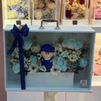 باکس گل نوزاد مصنوعی