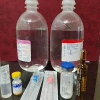 تزریقات و سرم تراپی و خدمات پرستاری