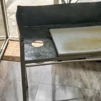 میز مرغ و ماهی خرد کنی