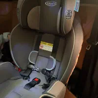 صندلی ماشین کودک graco