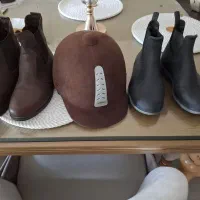 دو جفت کفش بچه گانه اسب سواری با کلاه|اسب و تجهیزات اسب‌سواری|مشهد, سرافرازان|دیوار