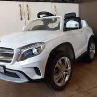 ماشین شارژی BENZ کولردار فول آپشن شاستی بلند|اسباب‌بازی بچه|تهران, بهداشت|دیوار