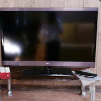 تلویزیون دیجیتال سر خود الجی ۴۲ اینچ