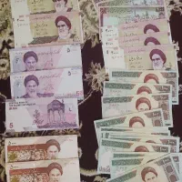 اسکناسهای نو و بدون تا خوردگی دوران جمهوری اسلامی