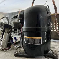 فریزر ایستاده سه درب برند زاگرس|فروشگاه و مغازه|مشهد, هفت تیر (نه دره)|دیوار