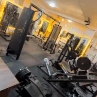 باشگاه بدن سازی پاور در نانوایان فاز ۳