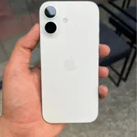 Ip 17 256G در حد نو