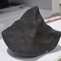 معاوضه شهاب سنگ با وانت پراید مدل بالا