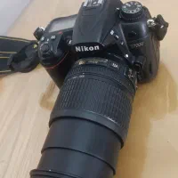 دوربین  7000 با لنز 105-18