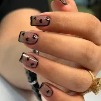 خدمات ناخن آفی