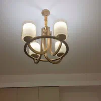 لوستر چهار شاخه|لوستر و چراغ آویز|شهریار, شهرک وائین|دیوار