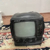 تلویزیون ماشینی قدیمی