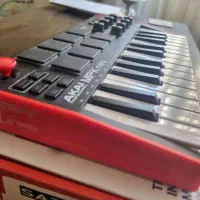 AKAI MPK Mini MK3 میدی کنترلر