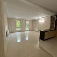 ۱۰۰ متر/۲ خوابه/فول امکانات/میدان معلم