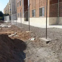 نصاب توری فنس  نصب سیم خاردار  پایه فنس