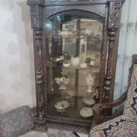 فروش یک کمدویترین شیک
