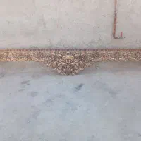 کتیبه و درب ورودی