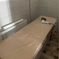 صندلی طرح برقی و تابوره و تخت معاینه|آرایشگاه و سالن‌های زیبایی|یزد, |دیوار