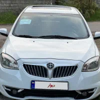 برلیانس ۳۳۰ اتومات مدل ۹۷ موتور بزرگ بدون رنگ|خودرو سواری و وانت|رشت, آب و برق|دیوار