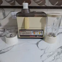 مخلوط کن و آب میوه گیری سه کاره اصل ناسیونال