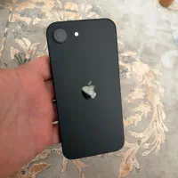 ایفون 16e