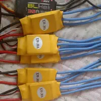 کلیه قطعات ساخت کوادکوپتر و هگزا کوپتر|اسباببازی|مراغه, |دیوار