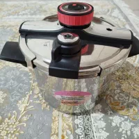 زود پز تایمر دار کیلیپسی اصل  استفاده نشده ۸ لیتری