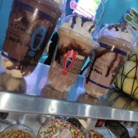 استخدام نیروی خانم