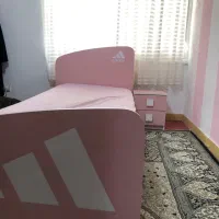 ست تختخواب و میز آرایش