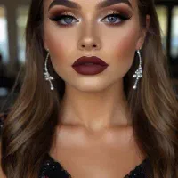 ارائه کلیه خدمات زیبایی در سالن لوکس در مرکز شهر