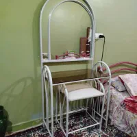 میز آرایشی