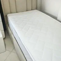 تخت یک نفره