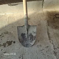 ابزار. بیل.کلنگ