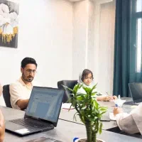 طراحی سایت و فروشگاه اینترنتی آژانس وبینایز