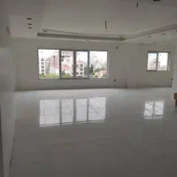 ۱۳۵متری کلید نخورده جنت  مناسب سالن زیبایی و...