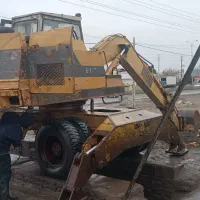 خاکبرداری بیل میکانیکی وکمپرسی