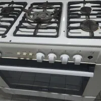 یک عدد یخچال فریزر قندیل و یک عدد گاز فردار سینجر|حراج|مشهد, خواجه ربیع|دیوار