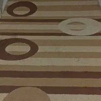 فرش قهوه ای روشن