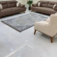 مبل نفیس  ضدلک  مستحکم با نشیمن راحتی . فوم خارجـی