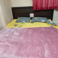 تخت خواب دونفره چوبی دوعدد کارکرده