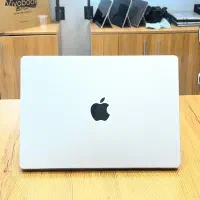 مک بوک پرو M1Pro/16/1t تمیزبا کارتن ۱۶ هسته گرافیک|رایانه همراه|مشهد, ارشاد|دیوار